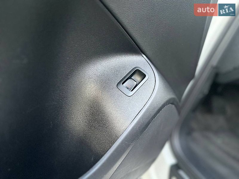 Позашляховик / Кросовер Audi Q5 2012 в Володимирі