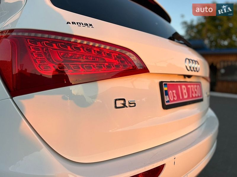 Позашляховик / Кросовер Audi Q5 2012 в Володимирі