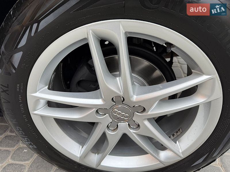 Позашляховик / Кросовер Audi Q5 2015 в Вінниці