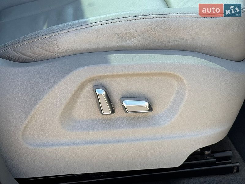 Позашляховик / Кросовер Audi Q5 2013 в Стрию