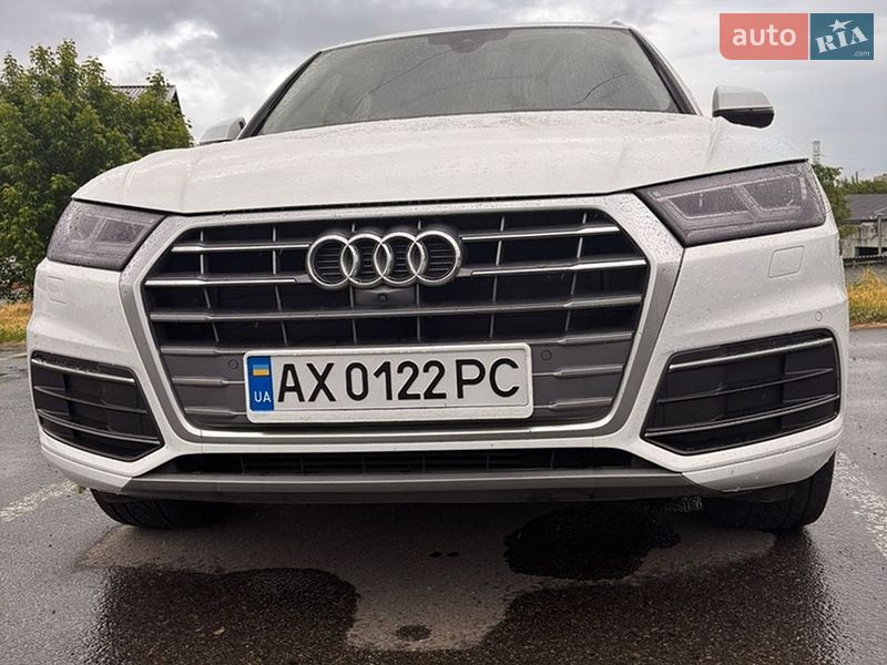 Позашляховик / Кросовер Audi Q5 2017 в Харкові