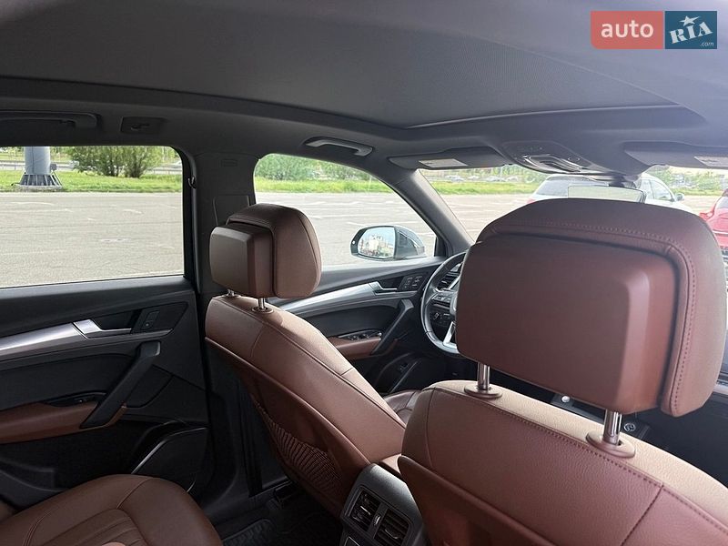 Внедорожник / Кроссовер Audi Q5 2020 в Киеве