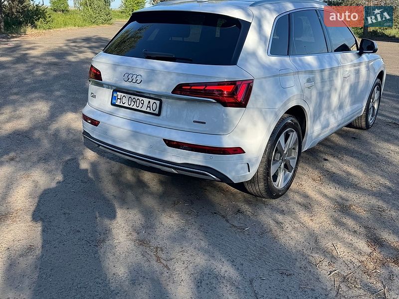 Внедорожник / Кроссовер Audi Q5 2024 в Львове
