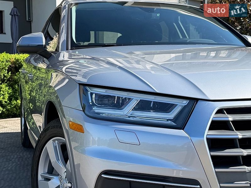 Внедорожник / Кроссовер Audi Q5 2018 в Стрые