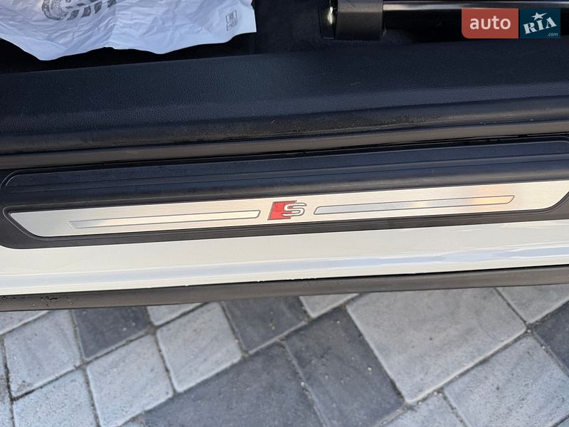 Внедорожник / Кроссовер Audi Q5 2024 в Киеве