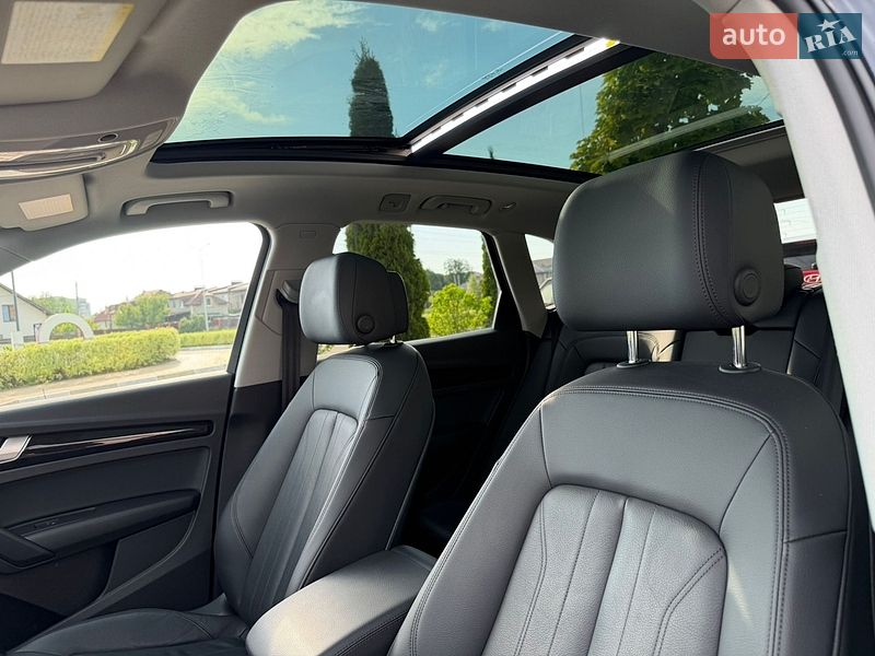 Внедорожник / Кроссовер Audi Q5 2018 в Киеве