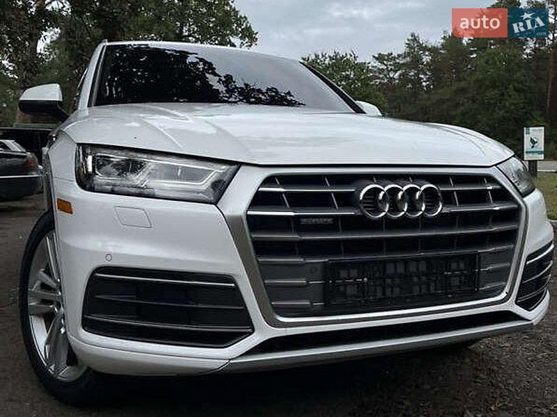 Позашляховик / Кросовер Audi Q5 2018 в Одесі фото 3 Позашляховик / Кросовер Audi Q5 2018 в Одесі