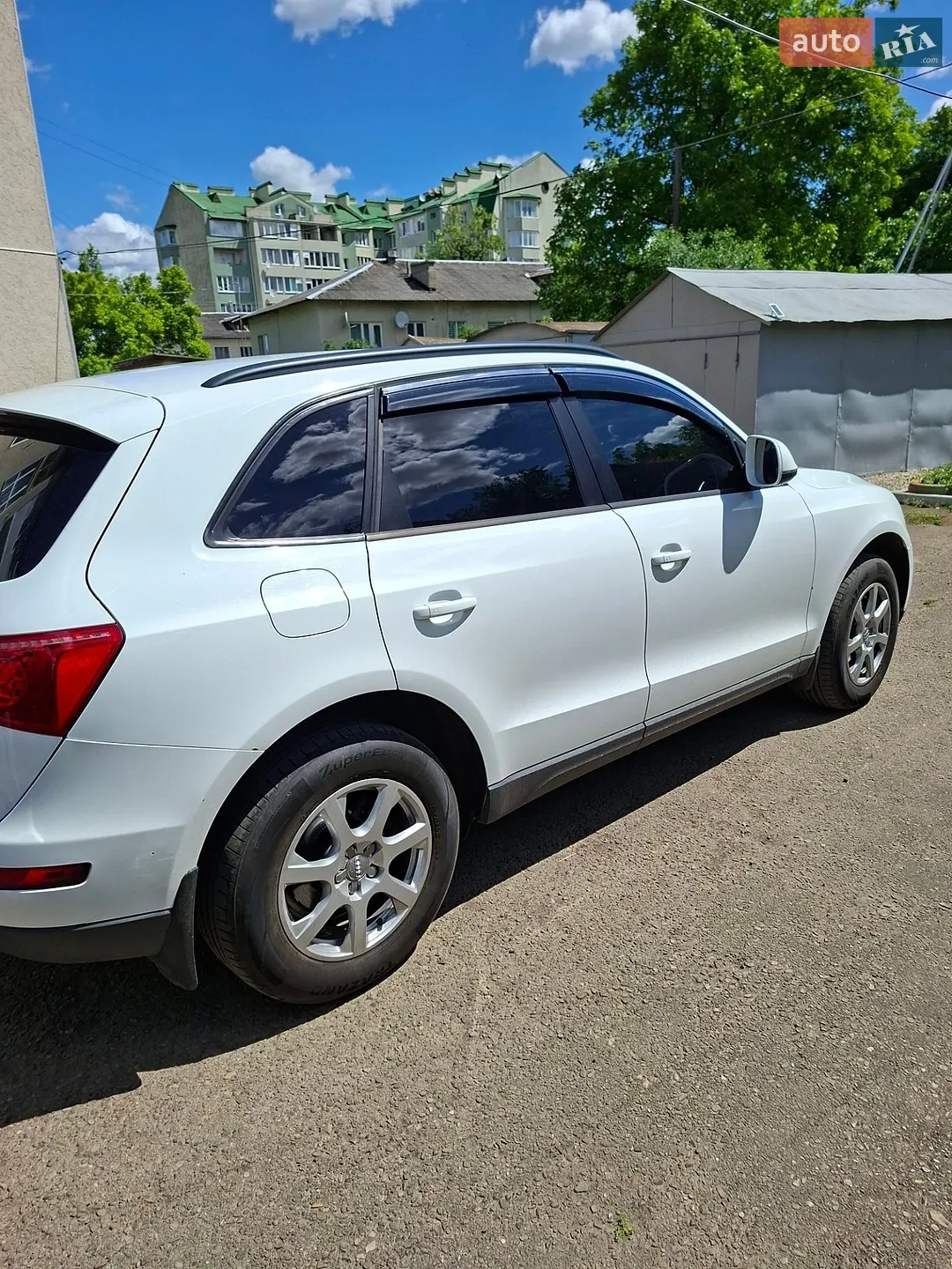 2010 Audi Q5 - мініатюра 2