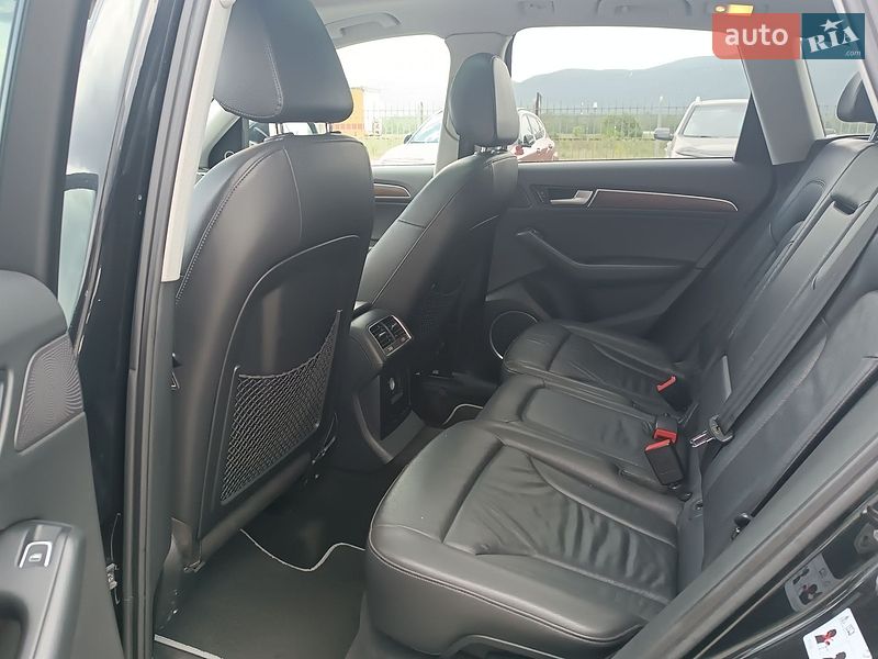 Внедорожник / Кроссовер Audi Q5 2013 в Хусте