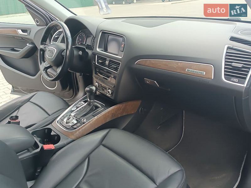 Внедорожник / Кроссовер Audi Q5 2013 в Хусте
