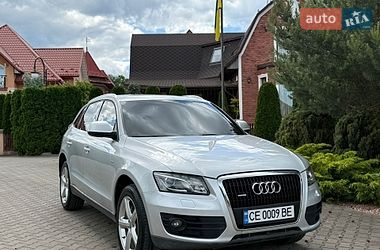 Внедорожник / Кроссовер Audi Q5 2011 в Черновцах
