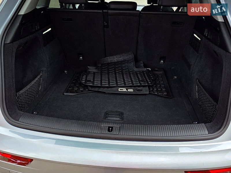 Позашляховик / Кросовер Audi Q5 2018 в Балаклії