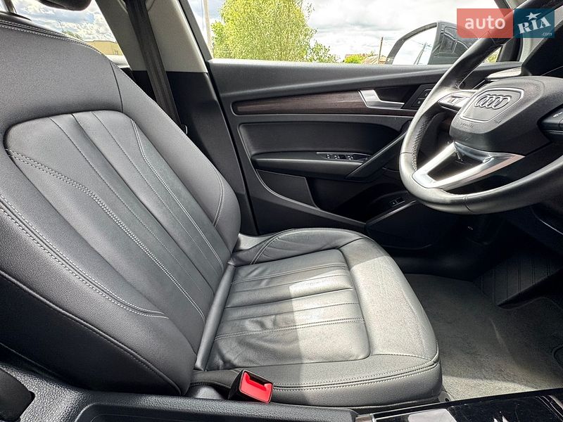 Внедорожник / Кроссовер Audi Q5 2023 в Бердичеве