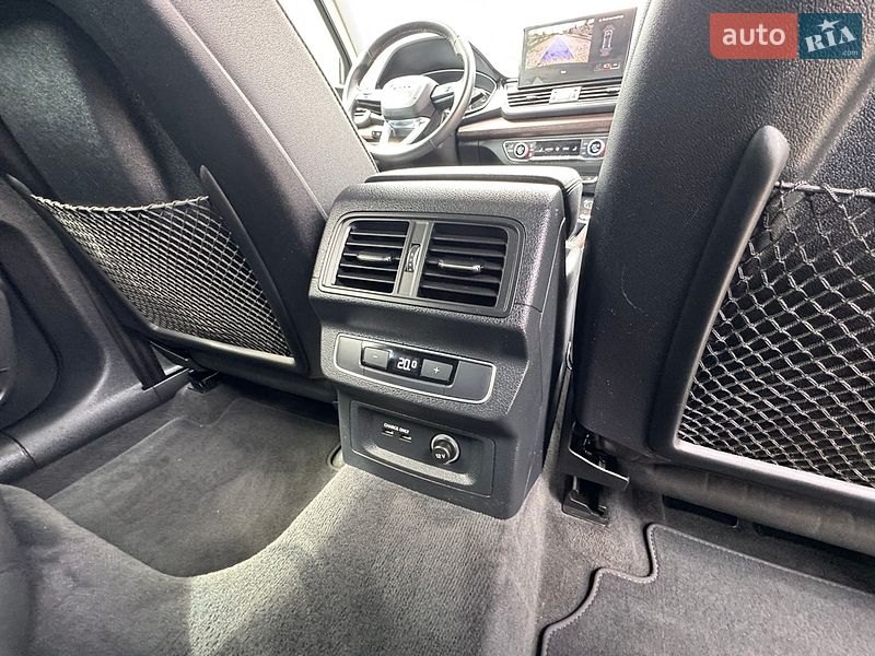 Внедорожник / Кроссовер Audi Q5 2023 в Бердичеве
