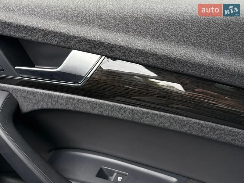 Audi Q5 2021 VIN WA1BAAFY3M2105175 фото оголошення 23 з 65