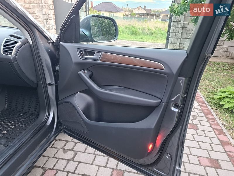 Внедорожник / Кроссовер Audi Q5 2014 в Ровно