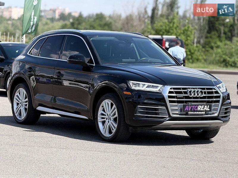 Внедорожник / Кроссовер Audi Q5 2019 в Кривом Роге