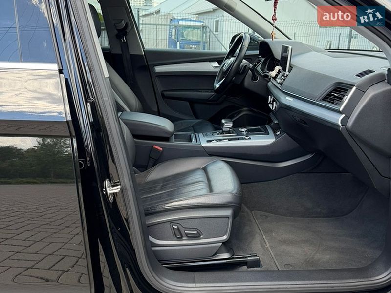 Внедорожник / Кроссовер Audi Q5 2018 в Львове