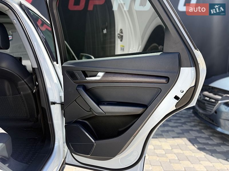 Внедорожник / Кроссовер Audi Q5 2023 в Львове