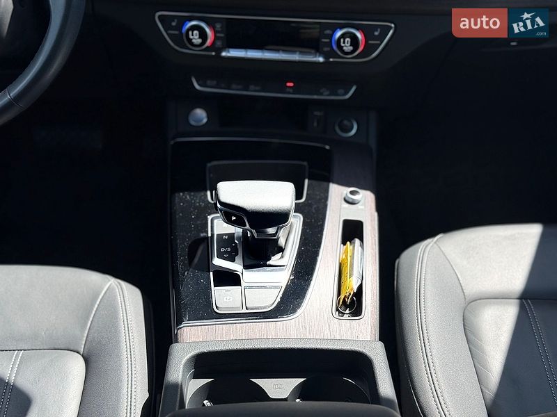 Внедорожник / Кроссовер Audi Q5 2023 в Львове