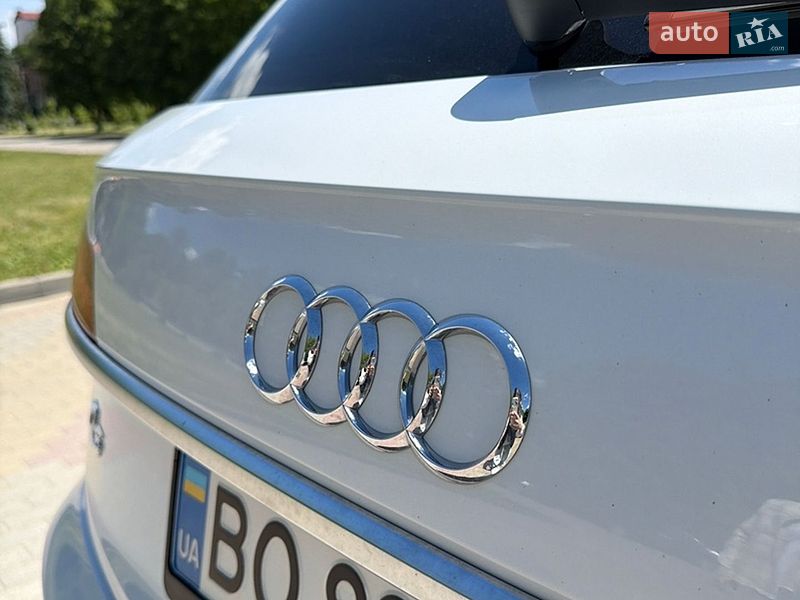 Внедорожник / Кроссовер Audi Q5 2021 в Тернополе