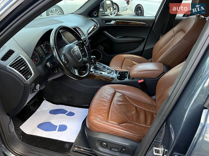 Внедорожник / Кроссовер Audi Q5 2011 в Стрые