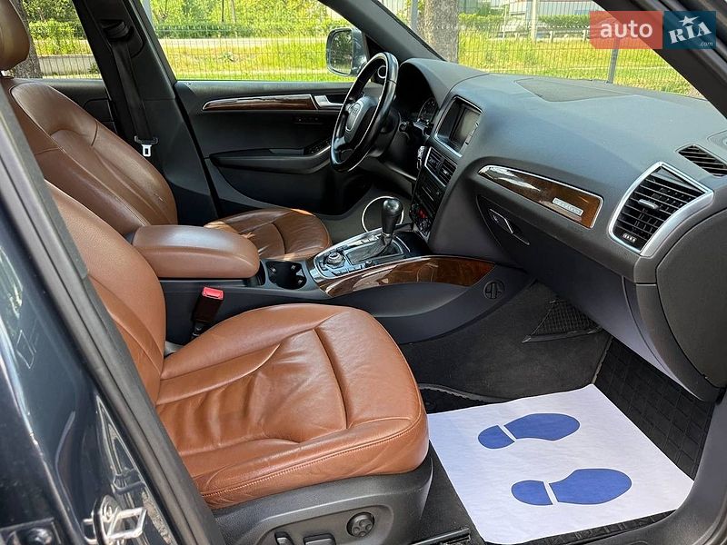 Внедорожник / Кроссовер Audi Q5 2011 в Стрые