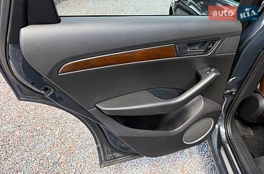 Внедорожник / Кроссовер Audi Q5 2011 в Стрые