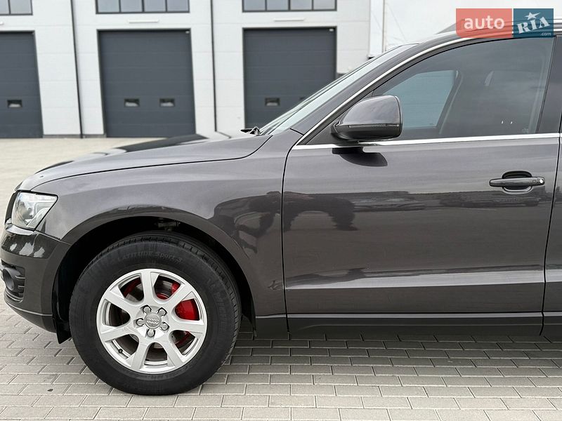 Позашляховик / Кросовер Audi Q5 2010 в Чернівцях фото 33 Позашляховик / Кросовер Audi Q5 2010 в Чернівцях