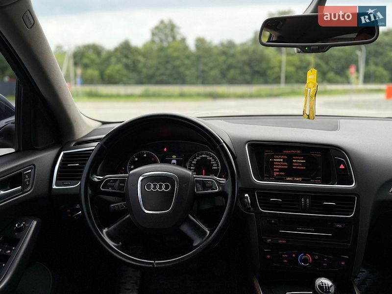 Позашляховик / Кросовер Audi Q5 2010 в Чернівцях фото 44 Позашляховик / Кросовер Audi Q5 2010 в Чернівцях