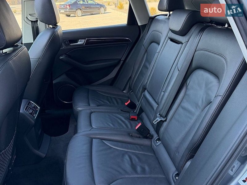 Внедорожник / Кроссовер Audi Q5 2014 в Мукачево