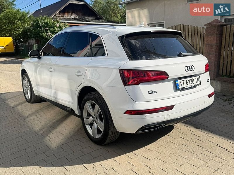 Внедорожник / Кроссовер Audi Q5 2018 в Ивано-Франковске