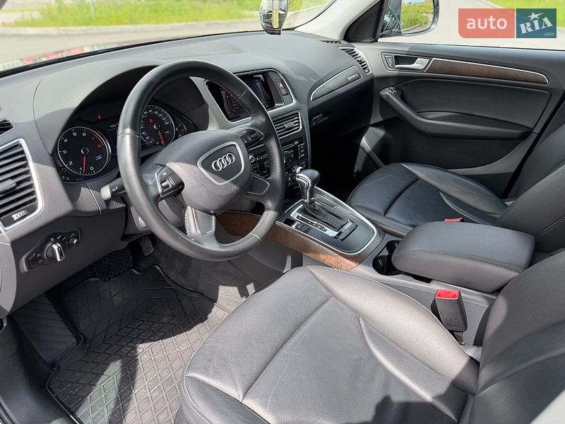 Внедорожник / Кроссовер Audi Q5 2016 в Виннице