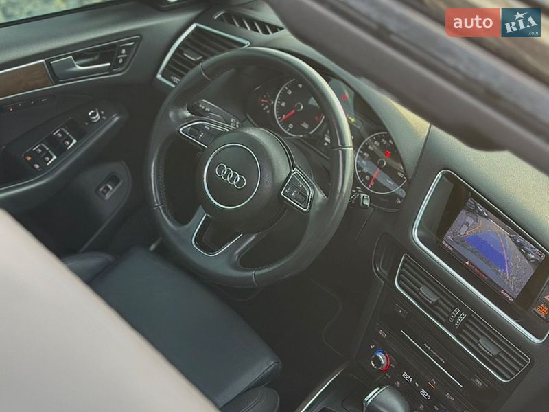 Позашляховик / Кросовер Audi Q5 2015 в Дрогобичі