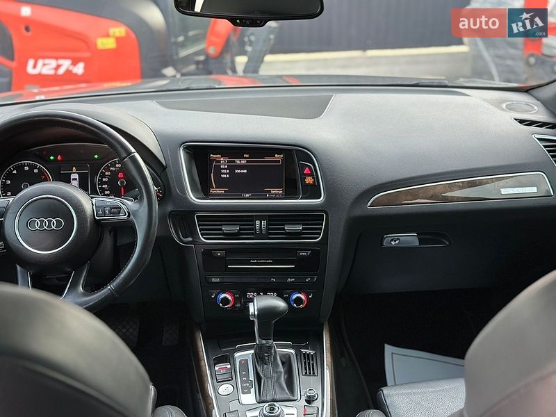 Позашляховик / Кросовер Audi Q5 2015 в Дрогобичі