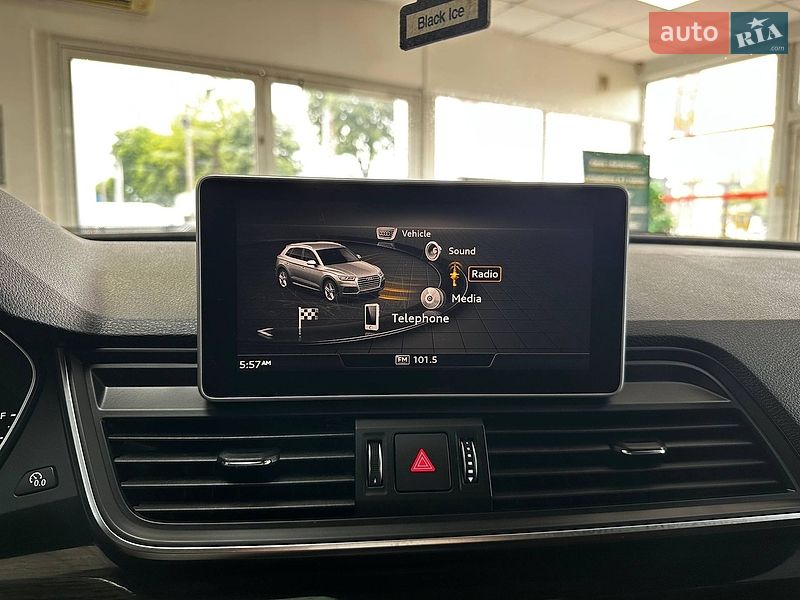 Внедорожник / Кроссовер Audi Q5 2019 в Киеве
