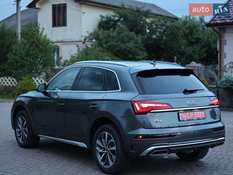 Внедорожник / Кроссовер Audi Q5 2023 в Долине