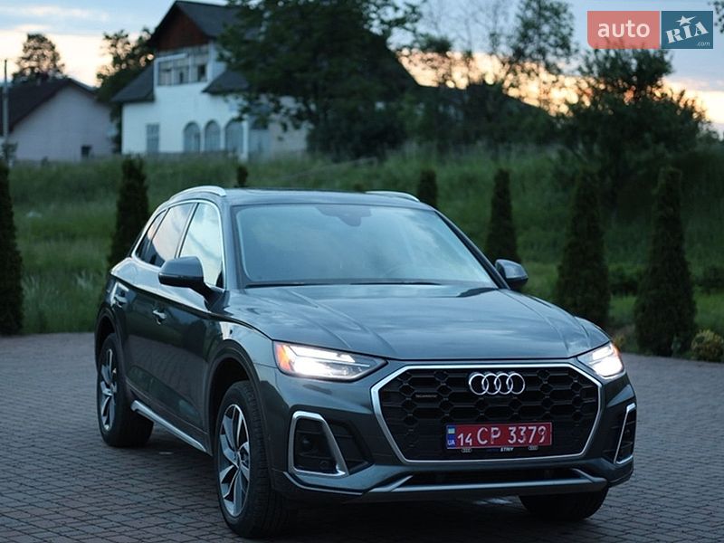 Внедорожник / Кроссовер Audi Q5 2023 в Долине