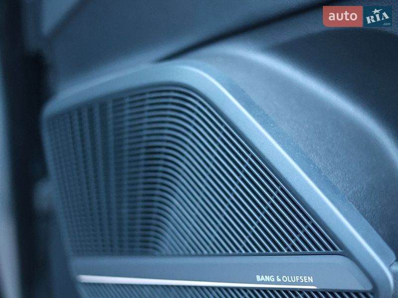 Внедорожник / Кроссовер Audi Q5 2023 в Долине