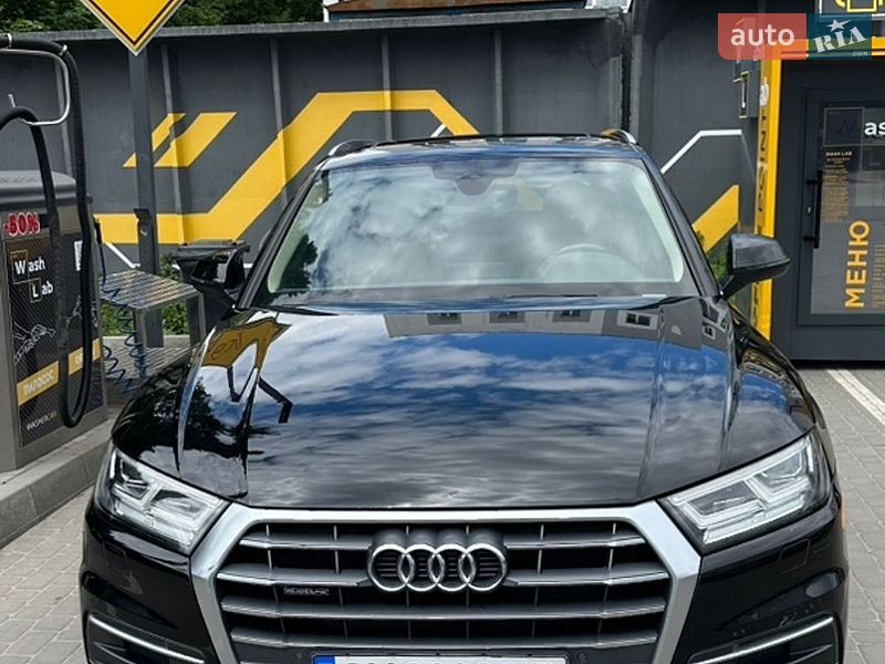 Позашляховик / Кросовер Audi Q5 2018 в Харкові