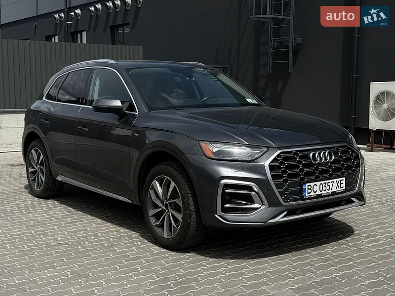 Позашляховик / Кросовер Audi Q5 2022 в Львові
