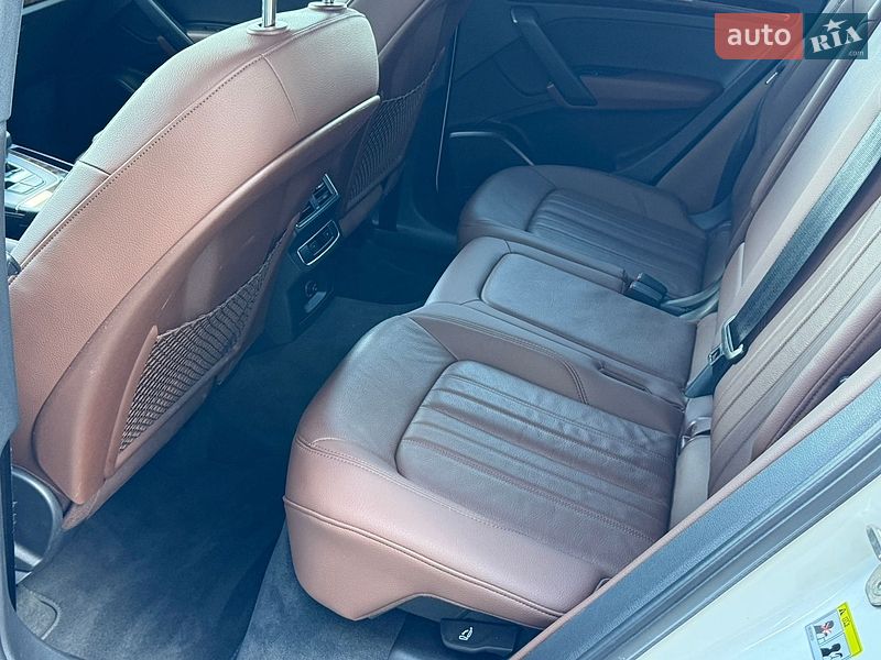 Внедорожник / Кроссовер Audi Q5 2018 в Житомире
