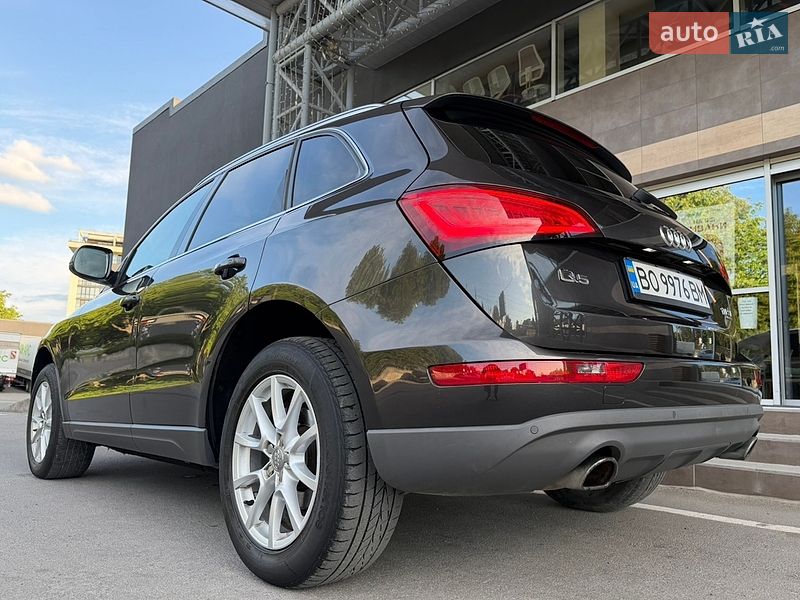 Внедорожник / Кроссовер Audi Q5 2013 в Тернополе