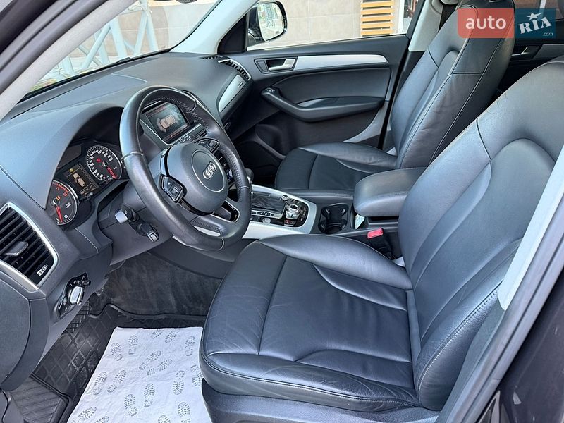 Внедорожник / Кроссовер Audi Q5 2013 в Тернополе