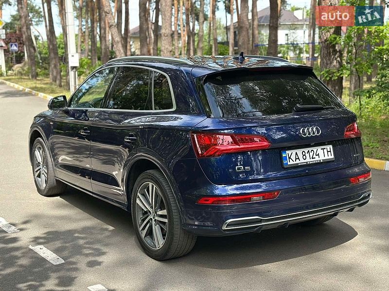 Внедорожник / Кроссовер Audi Q5 2019 в Киеве