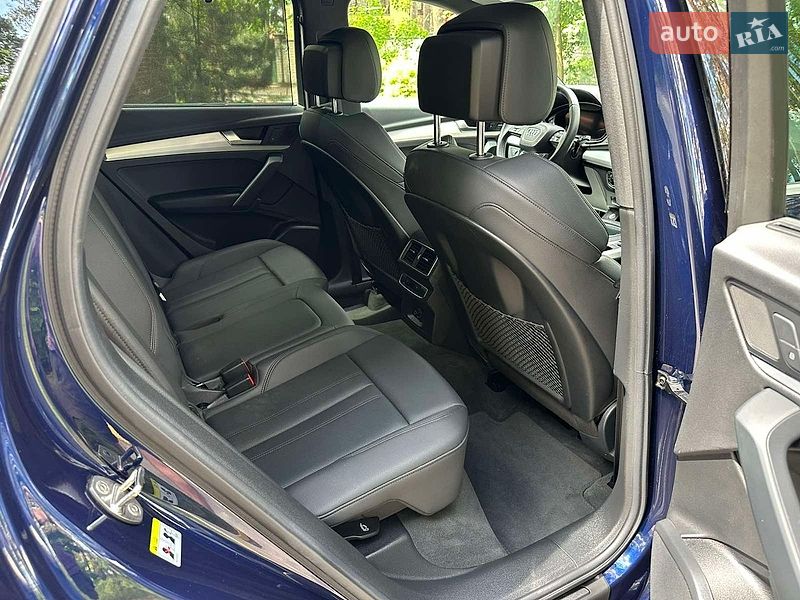 Внедорожник / Кроссовер Audi Q5 2019 в Киеве