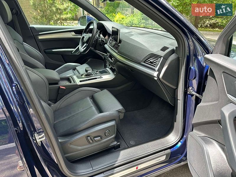 Внедорожник / Кроссовер Audi Q5 2019 в Киеве
