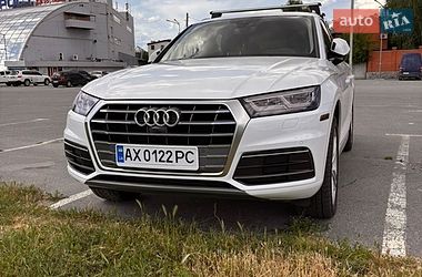 Позашляховик / Кросовер Audi Q5 2017 в Харкові