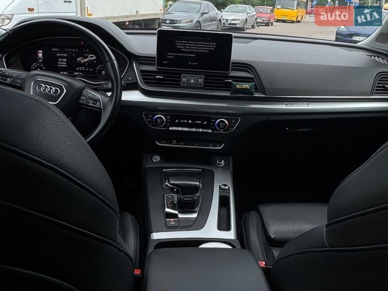 Позашляховик / Кросовер Audi Q5 2017 в Львові фото 17 Позашляховик / Кросовер Audi Q5 2017 в Львові