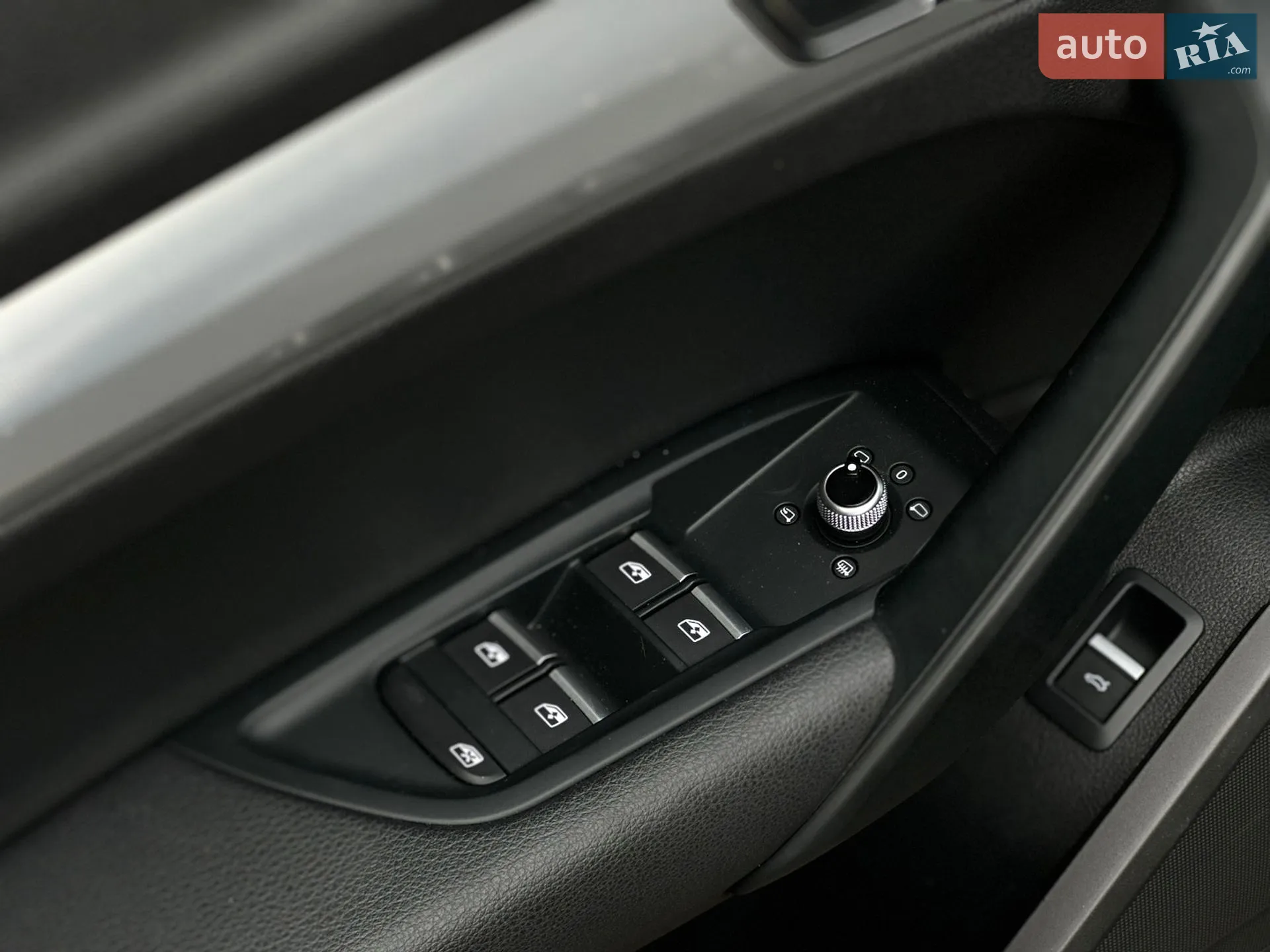 2017 Audi Q5 - мініатюра 35